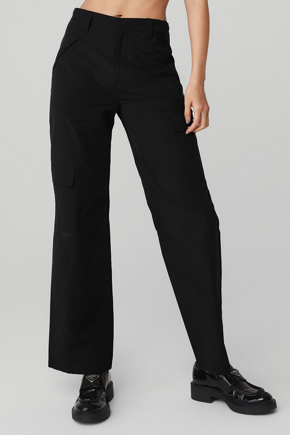 Black Women\'s Alo Yoga The Edge Trousers | OSN-361407