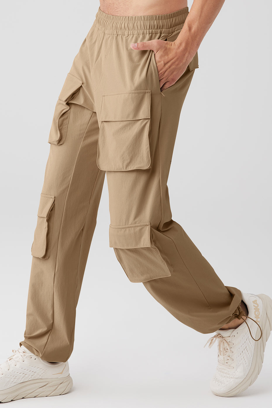 Brown Men's Alo Yoga Cargo Venture Pants | DFI-290581