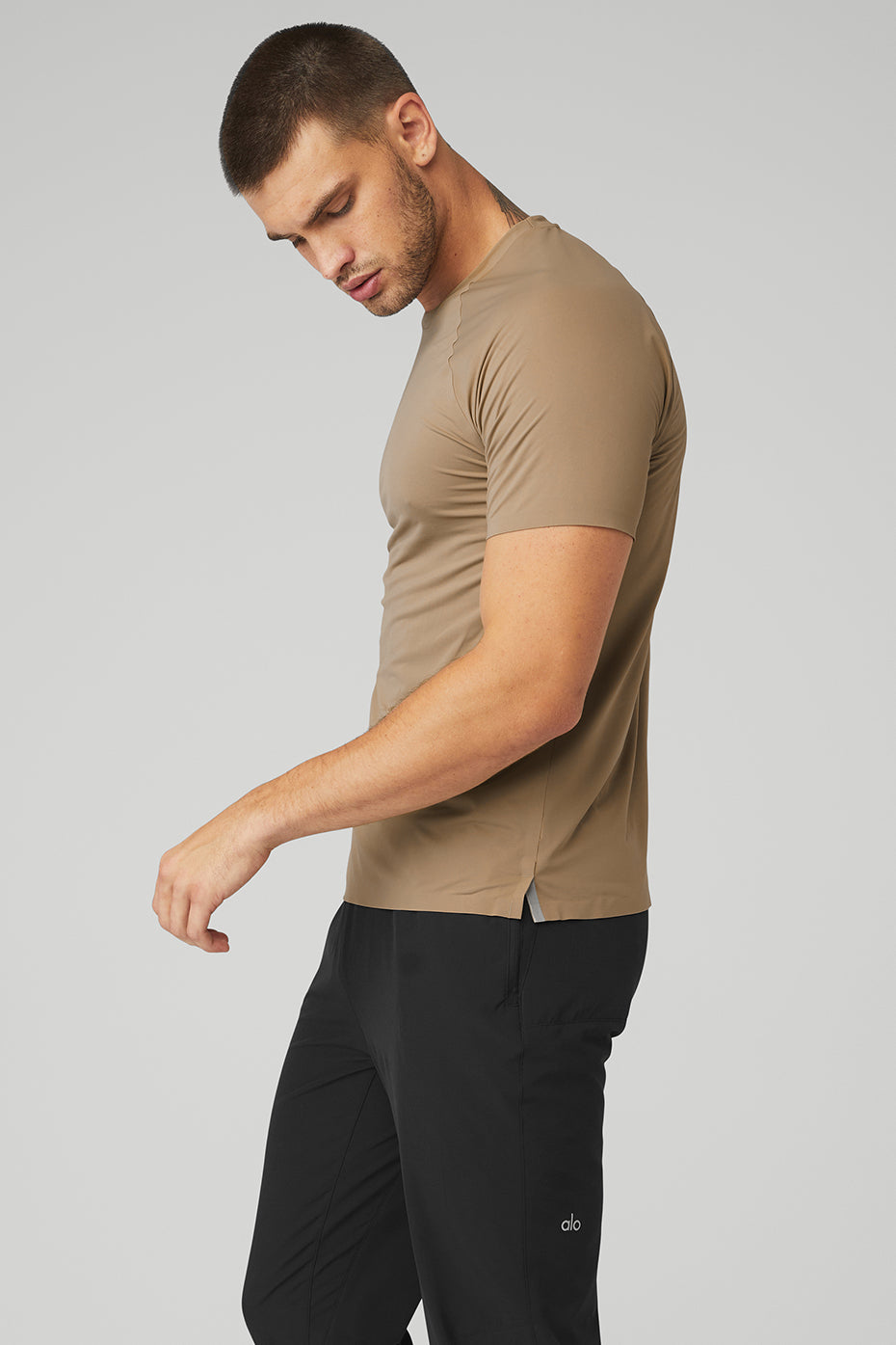 Brown Men's Alo Yoga Idol Performance Tee Short Sleeve | BQR-673402