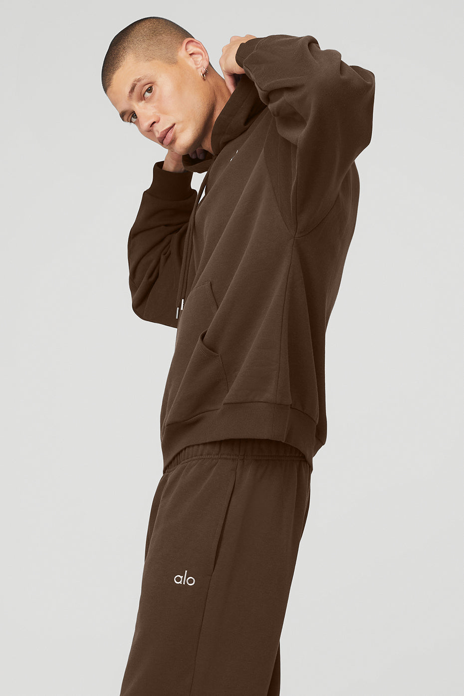 Chocolate Men's Alo Yoga Accolade Hoodie | CAR-087942