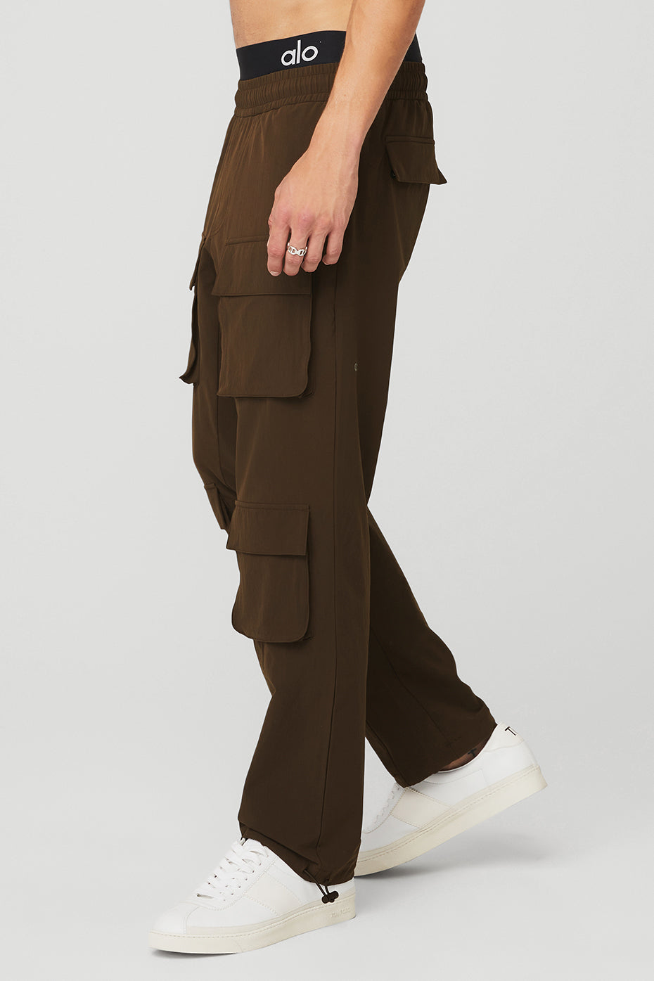 Chocolate Men's Alo Yoga Cargo Venture Pants | OPH-258041