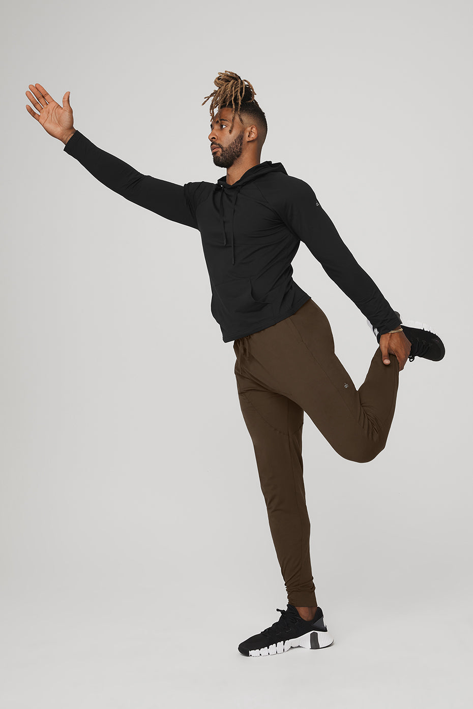 Chocolate Men's Alo Yoga Conquer Revitalize Pants | QWS-239854