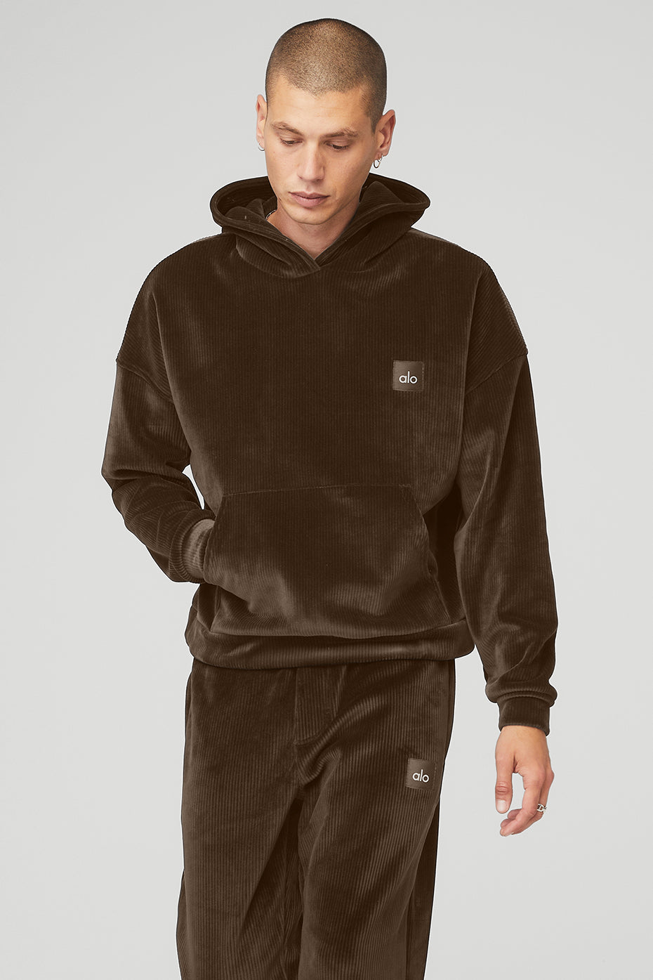 Chocolate Men\'s Alo Yoga Velour Baller Hoodie | DSG-256187