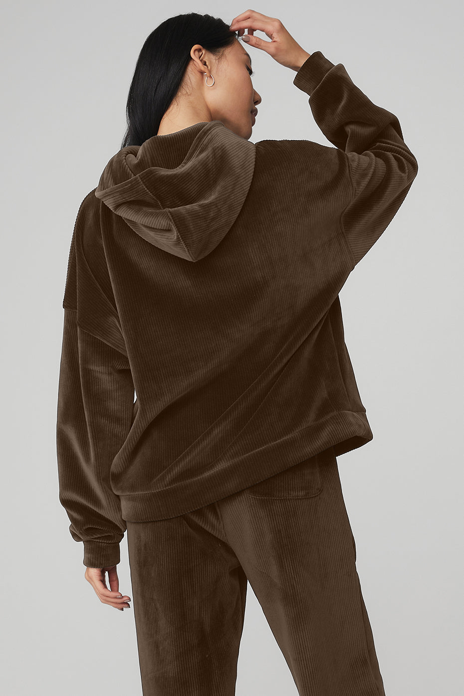 Chocolate Women's Alo Yoga Velour Baller Hoodie | BAW-291537