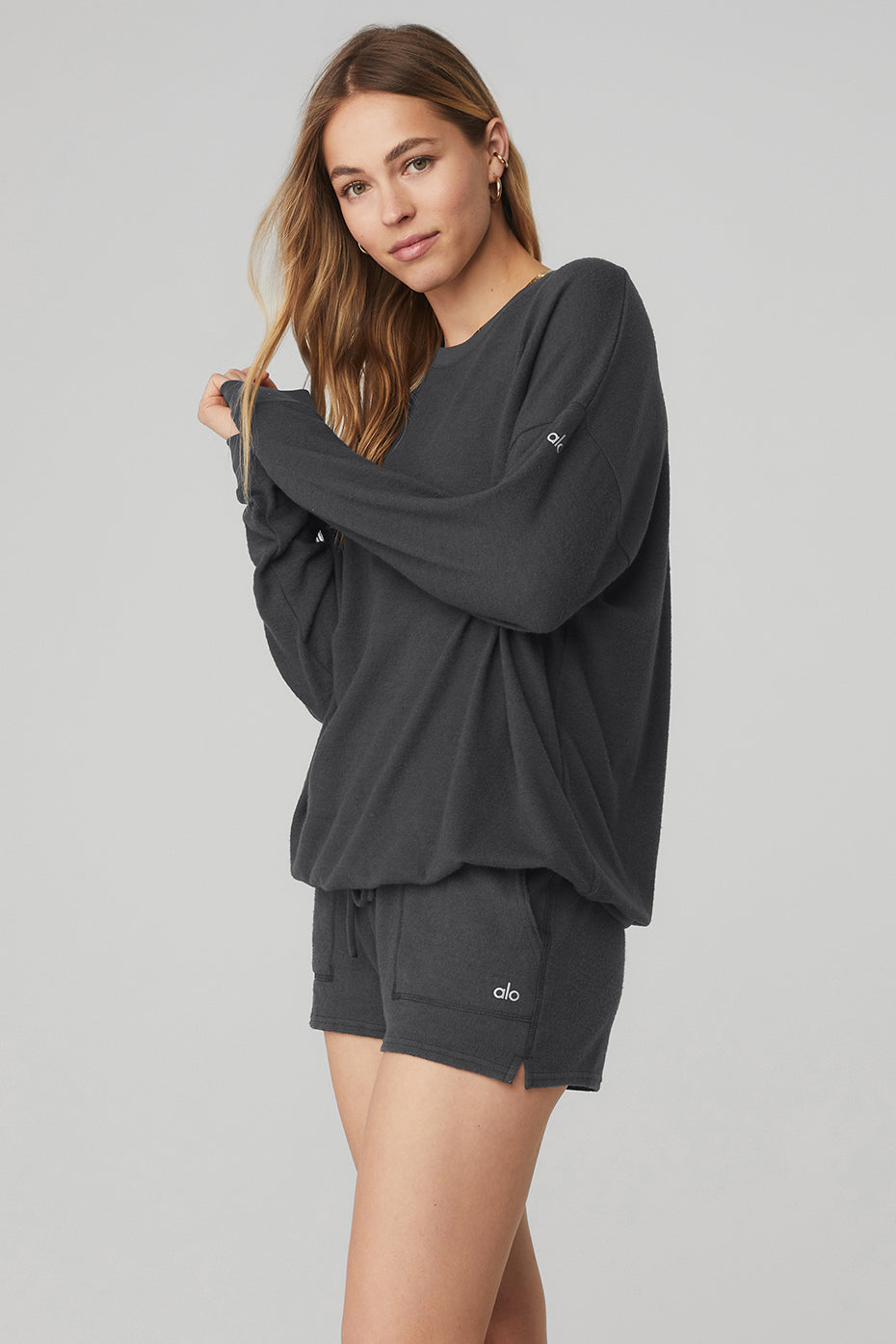 Dark Grey Women's Alo Yoga Soho Pullover Long Sleeve | SBJ-962451