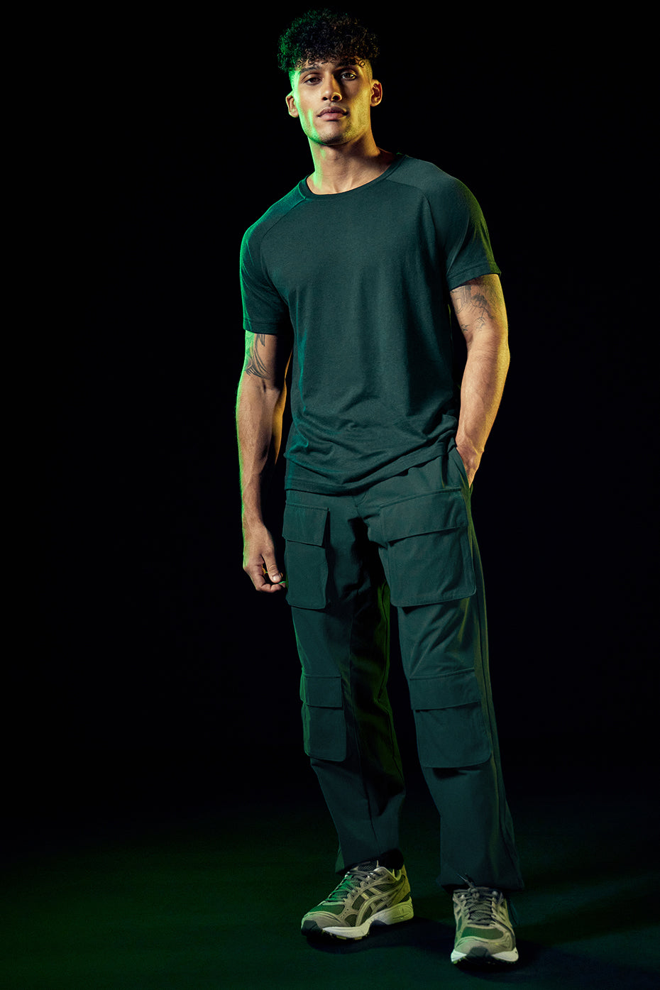 Green Men's Alo Yoga Cargo Venture Pants | UGC-281630