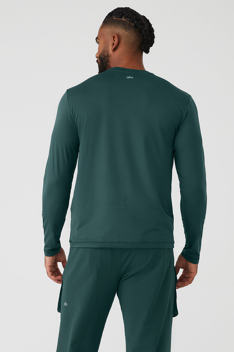 Green Men's Alo Yoga Conquer Reform Crewneck Long Sleeve | ZMU-053912