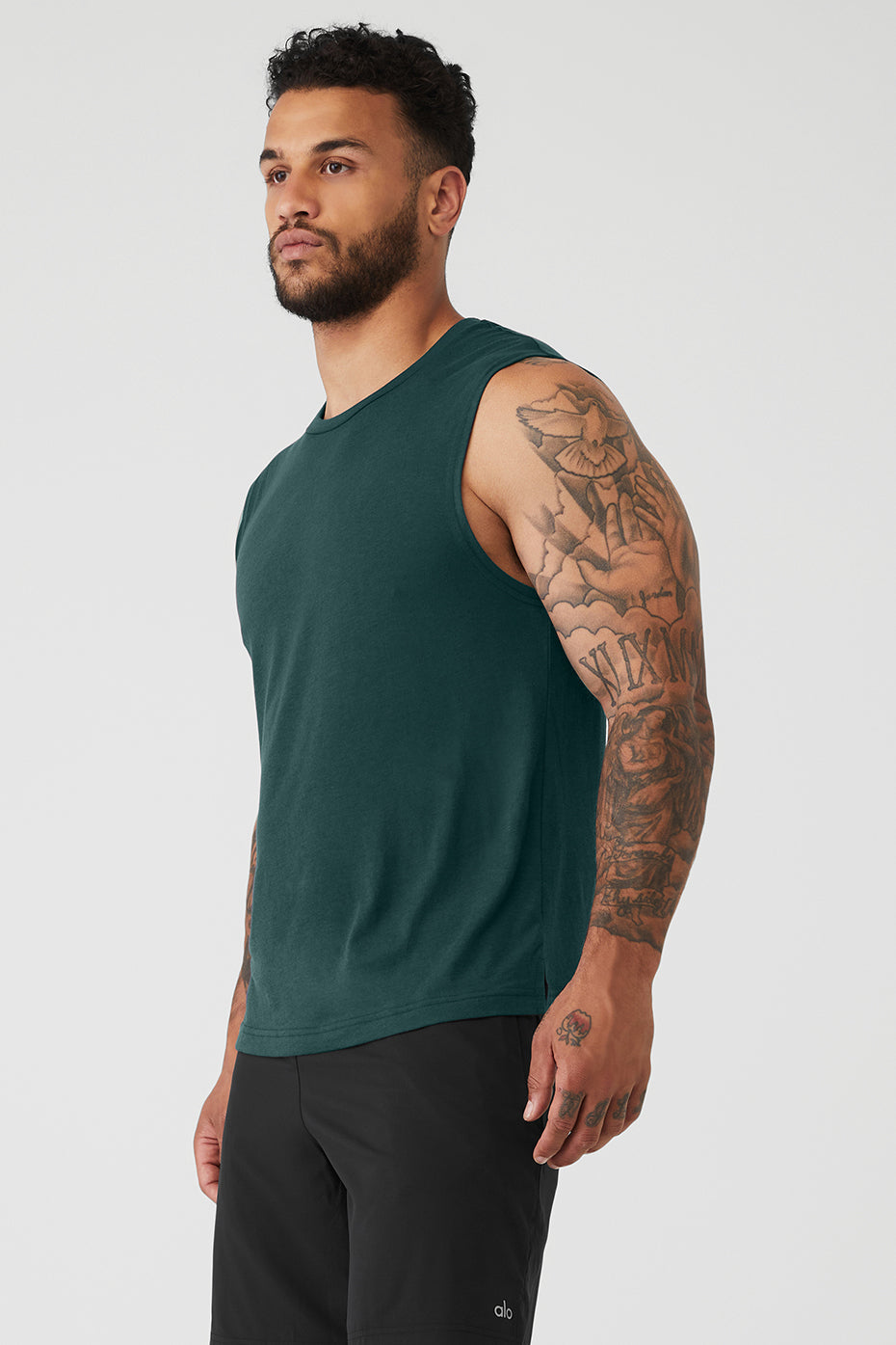 Green Men's Alo Yoga The Triumph Muscle Tanks | ZKJ-701459