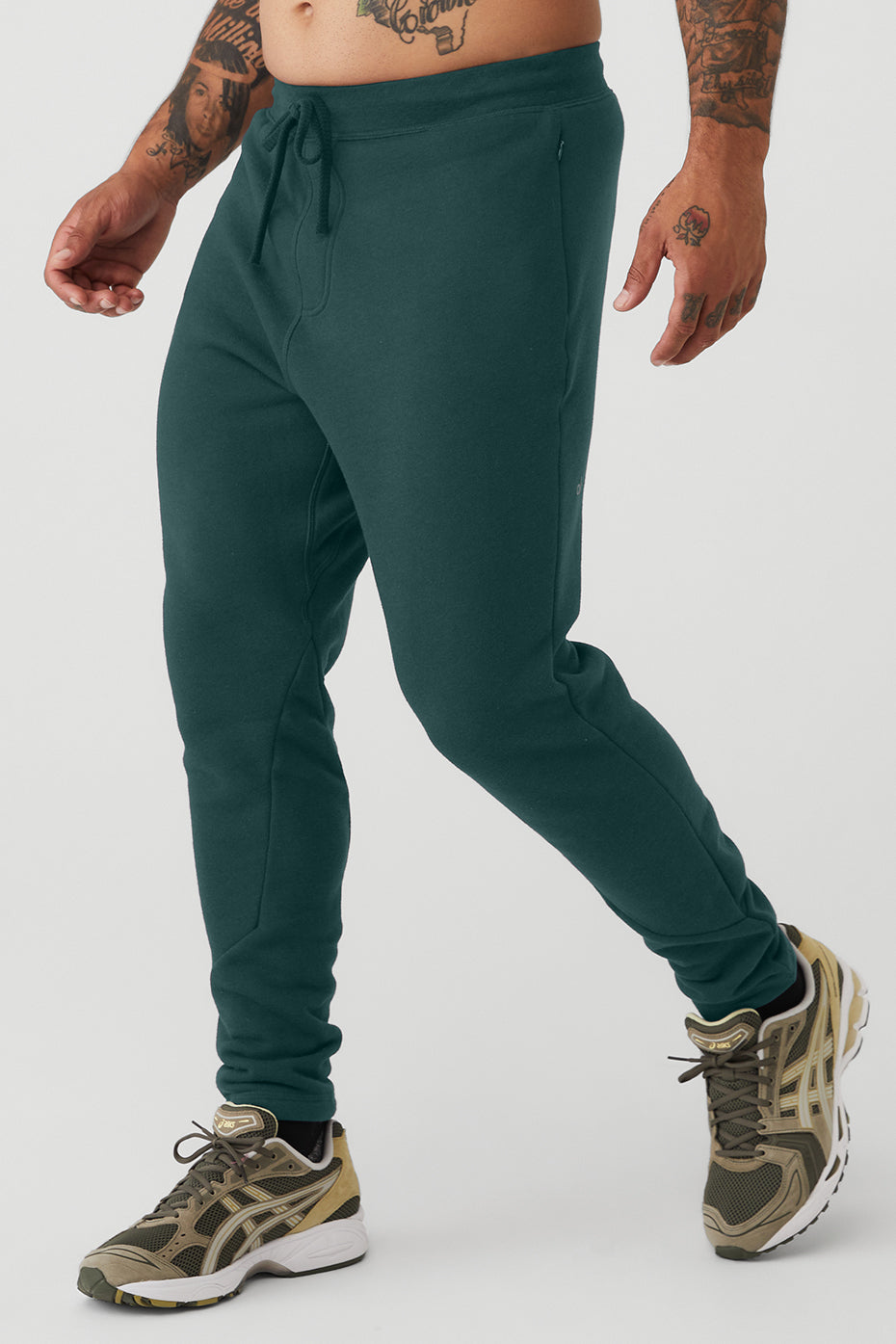 Green Men's Alo Yoga The Triumph Sweatpants | HWT-582601