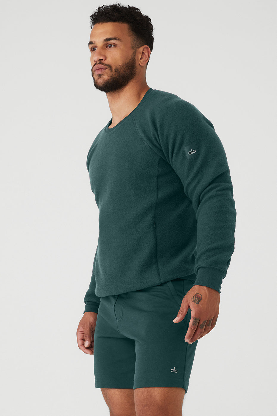 Green Men's Alo Yoga Triumph Crew Neck Sweatshirts | ZJT-536209