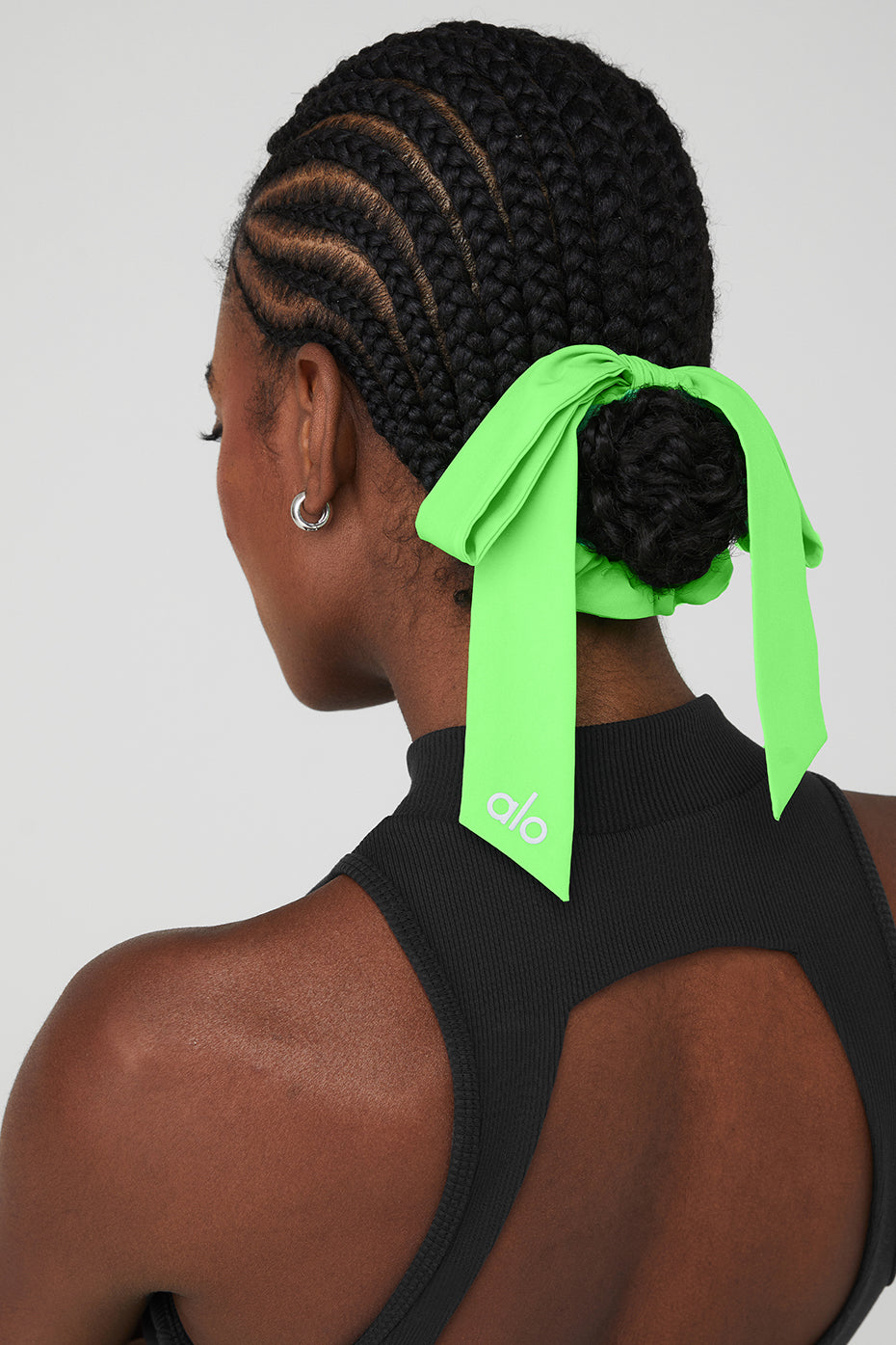 Green Women's Alo Yoga Love Knots Tie Scrunchie Hair Accessories | UJS-275840