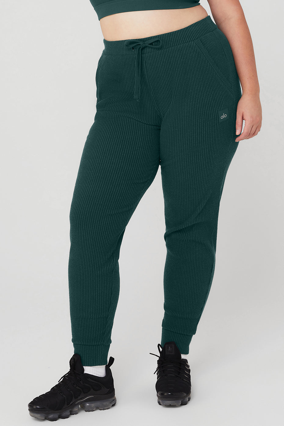 Green Women's Alo Yoga Muse Sweatpants | RQN-738029