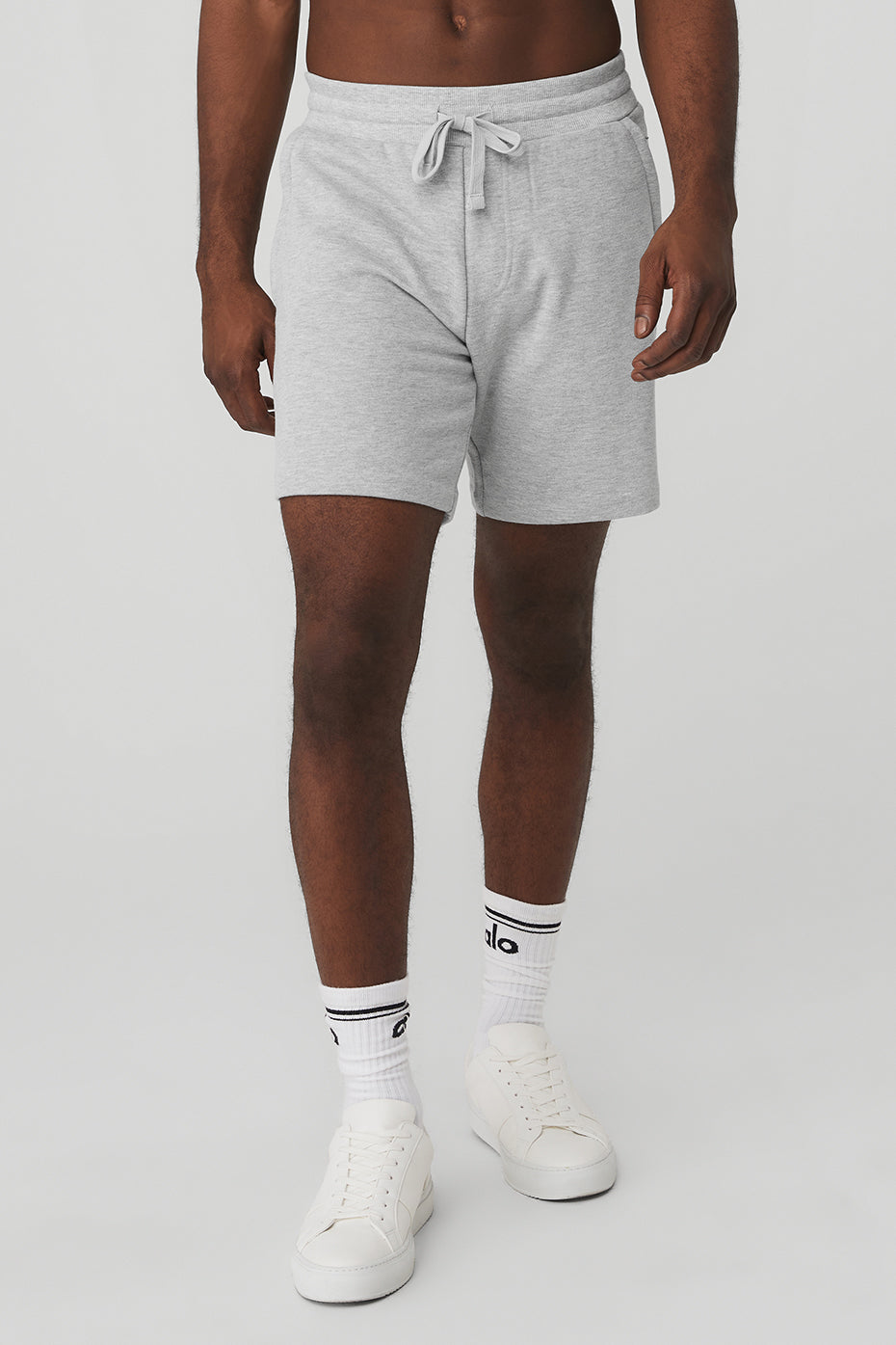 Grey Men\'s Alo Yoga Chill Shorts | NKE-918723