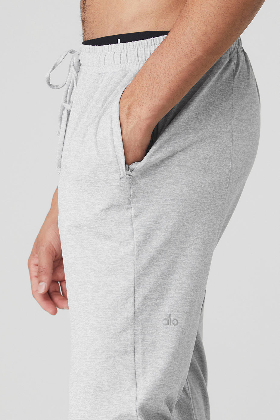 Grey Men's Alo Yoga Conquer Revitalize Pants | MBS-647918