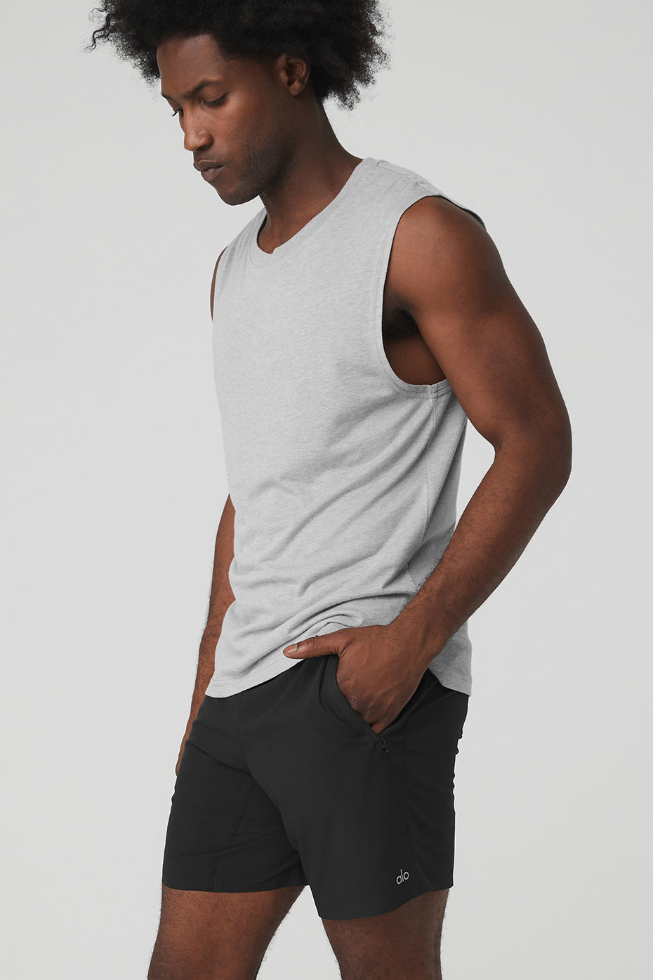 Grey Men's Alo Yoga The Triumph Muscle Tanks | NPI-921364