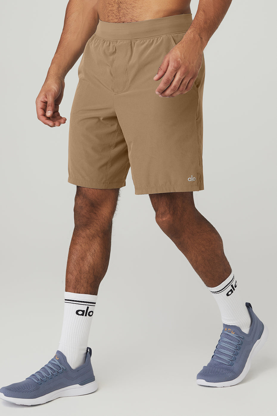 Khaki Men's Alo Yoga 9'' Repetition Shorts | LKG-790862