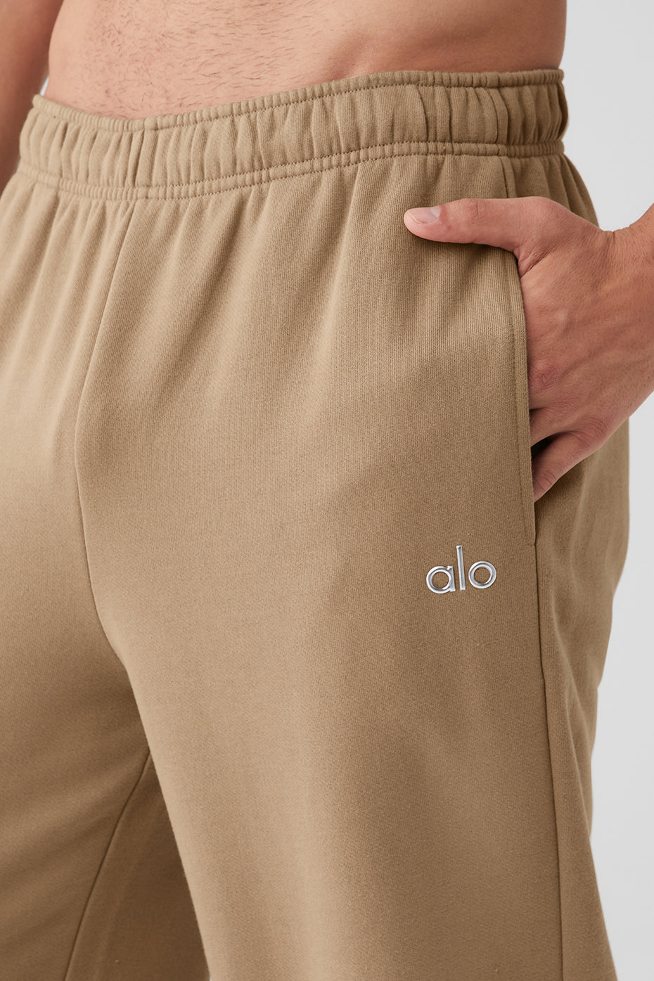 Khaki Men's Alo Yoga Accolade Straight Leg Sweatpants | KZF-304789