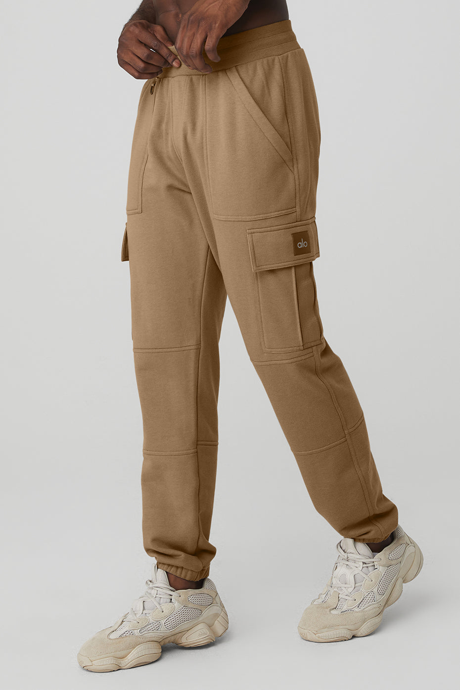 Khaki Men's Alo Yoga Highline Cargo Sweatpants | VXS-891627