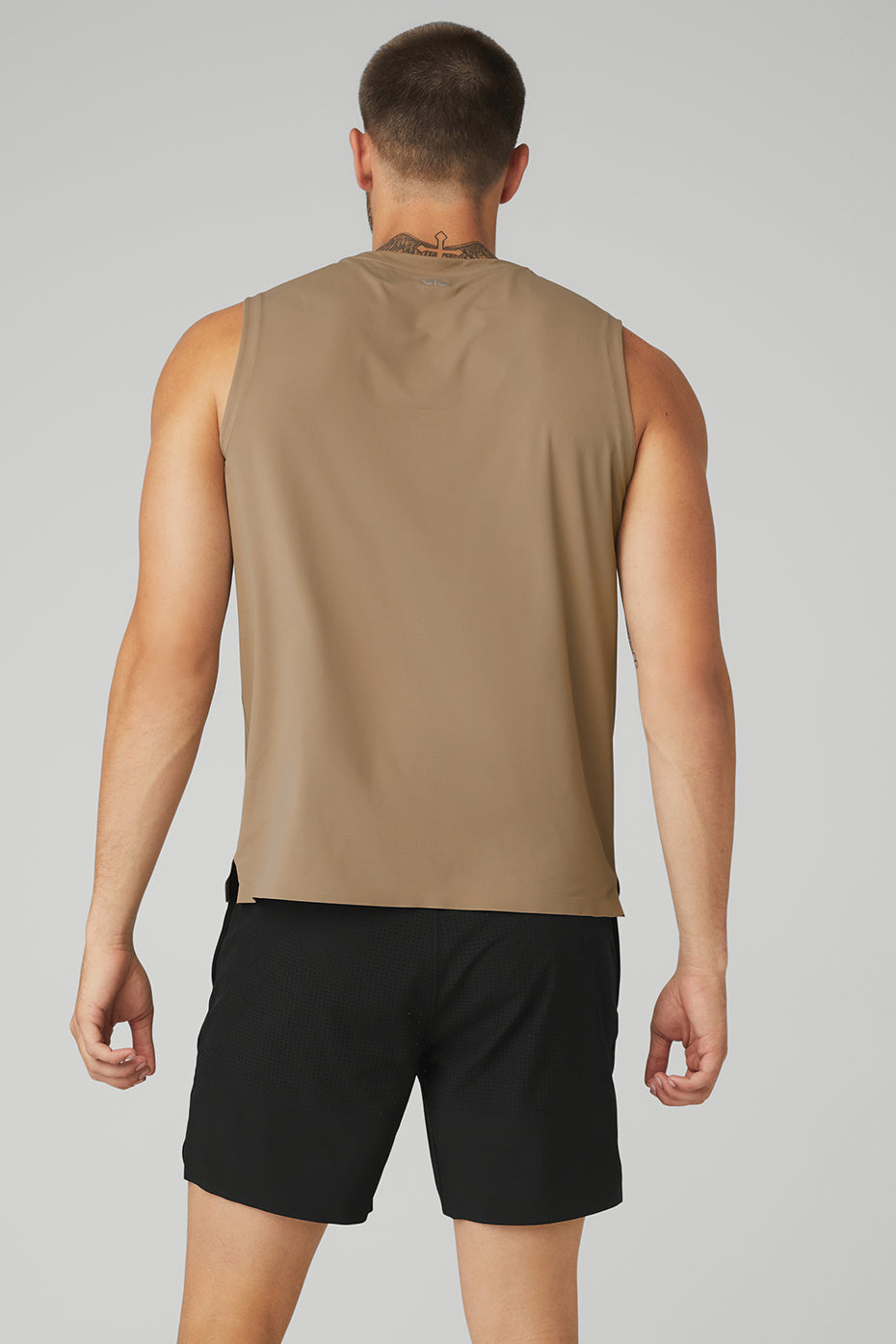 Khaki Men's Alo Yoga Idol Performance Tanks | QTZ-452968