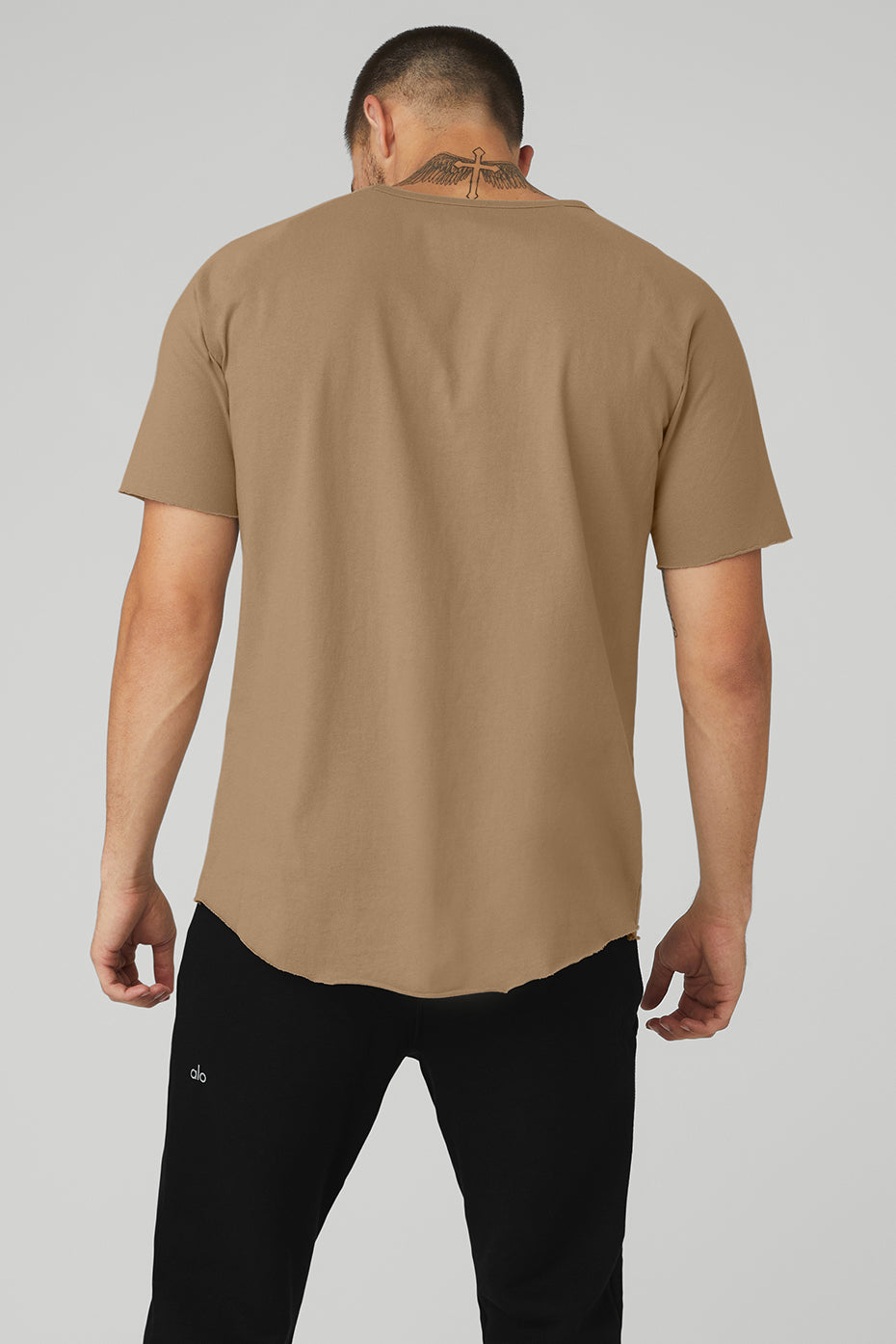 Khaki Men's Alo Yoga Society Crewneck Tee Short Sleeve | SGV-279384