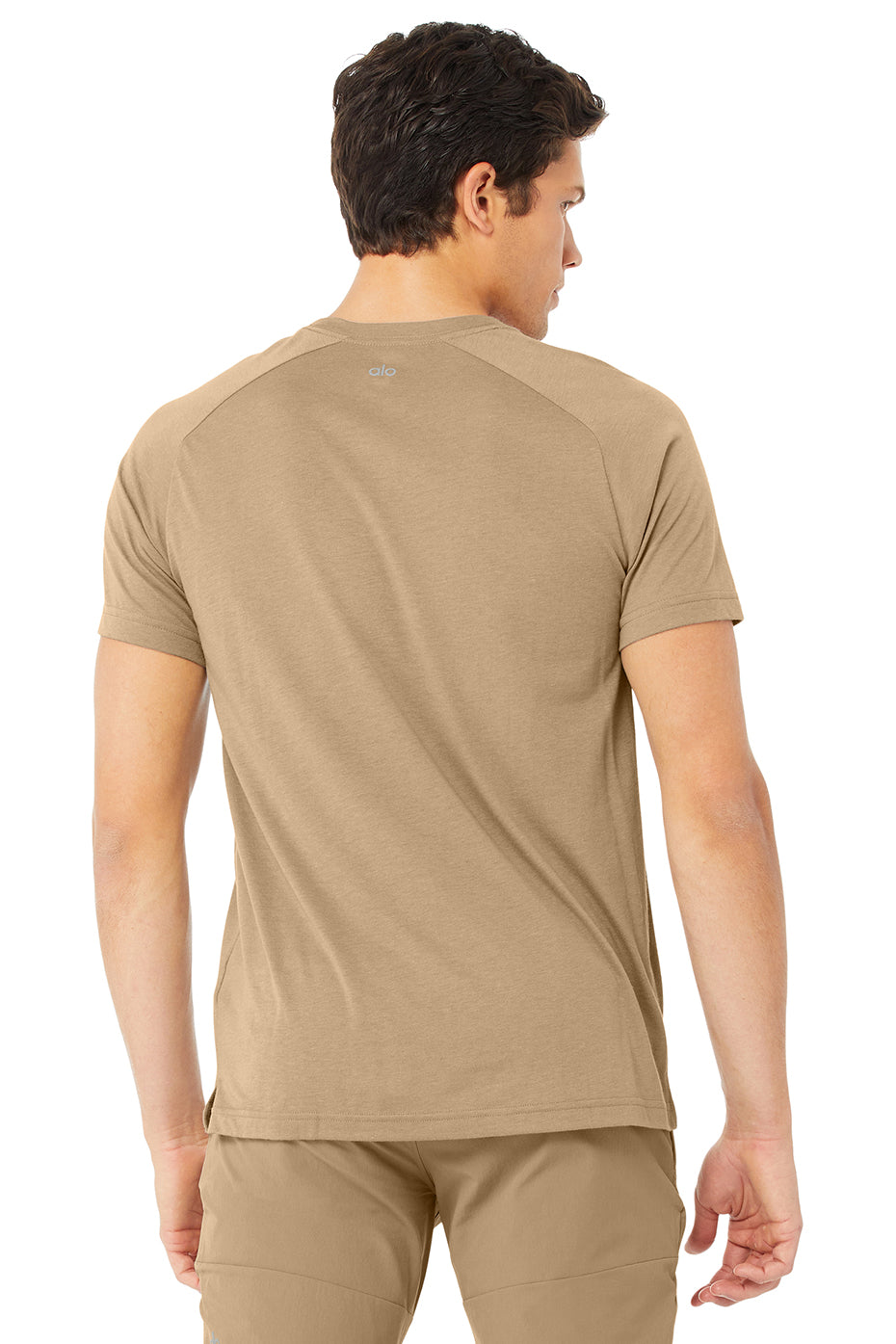 Khaki Men's Alo Yoga The Triumph Crew Neck Tee Short Sleeve | GEW-520497