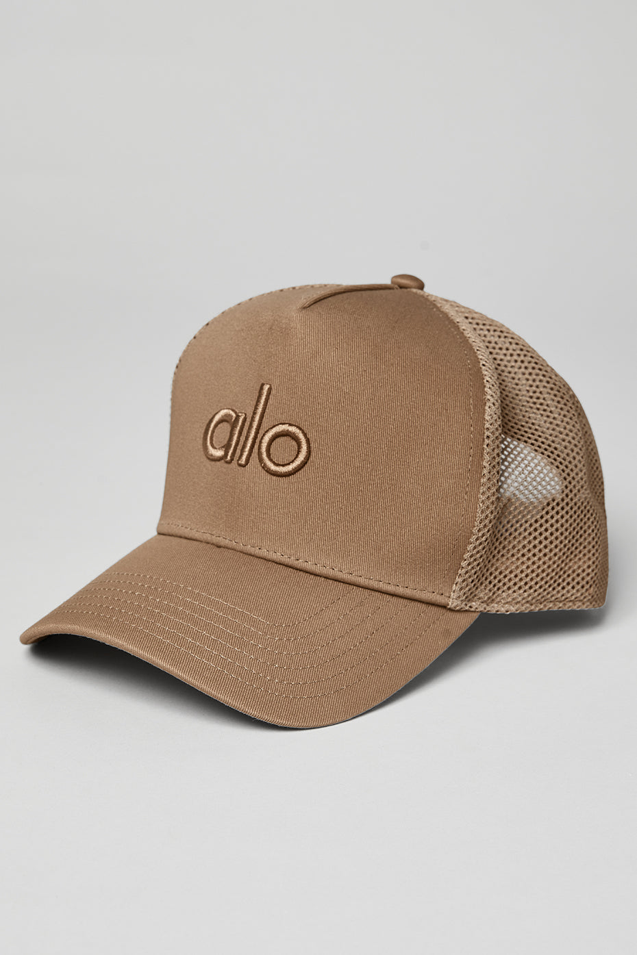 Khaki Unisex Alo Yoga District Trucker Hats | EFK-279380