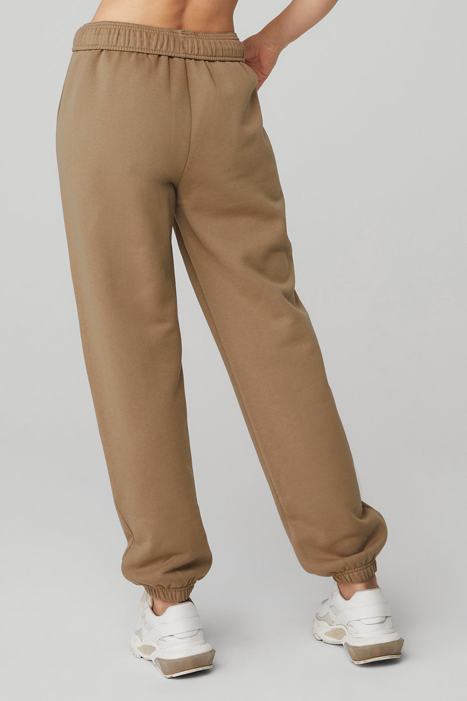 Light Brown Women's Alo Yoga Accolade Sweatpants | SQZ-357142