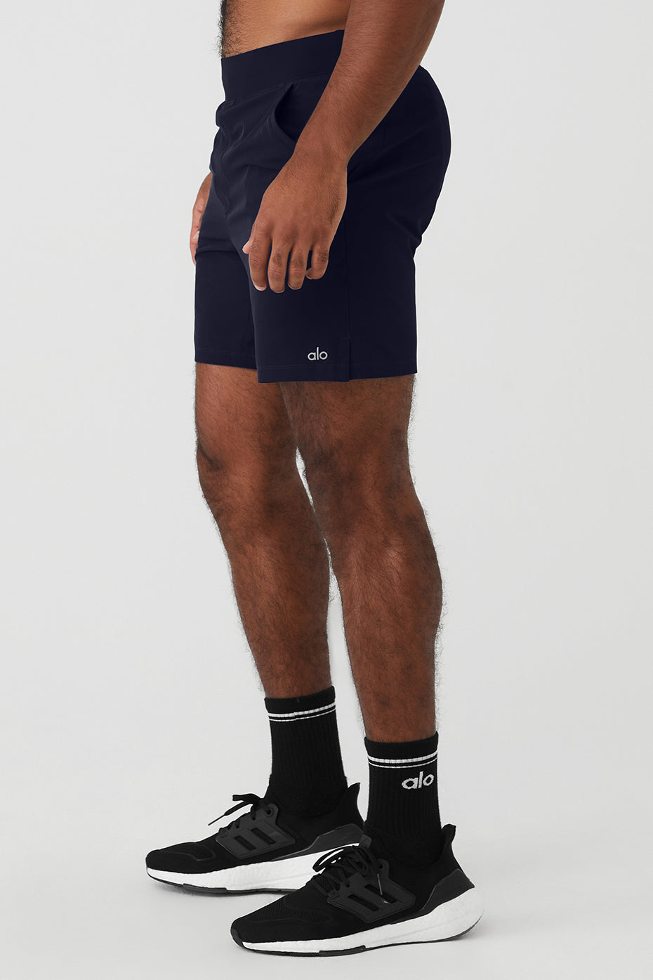 Navy Men's Alo Yoga 7'' Repetition Shorts | CTR-143970