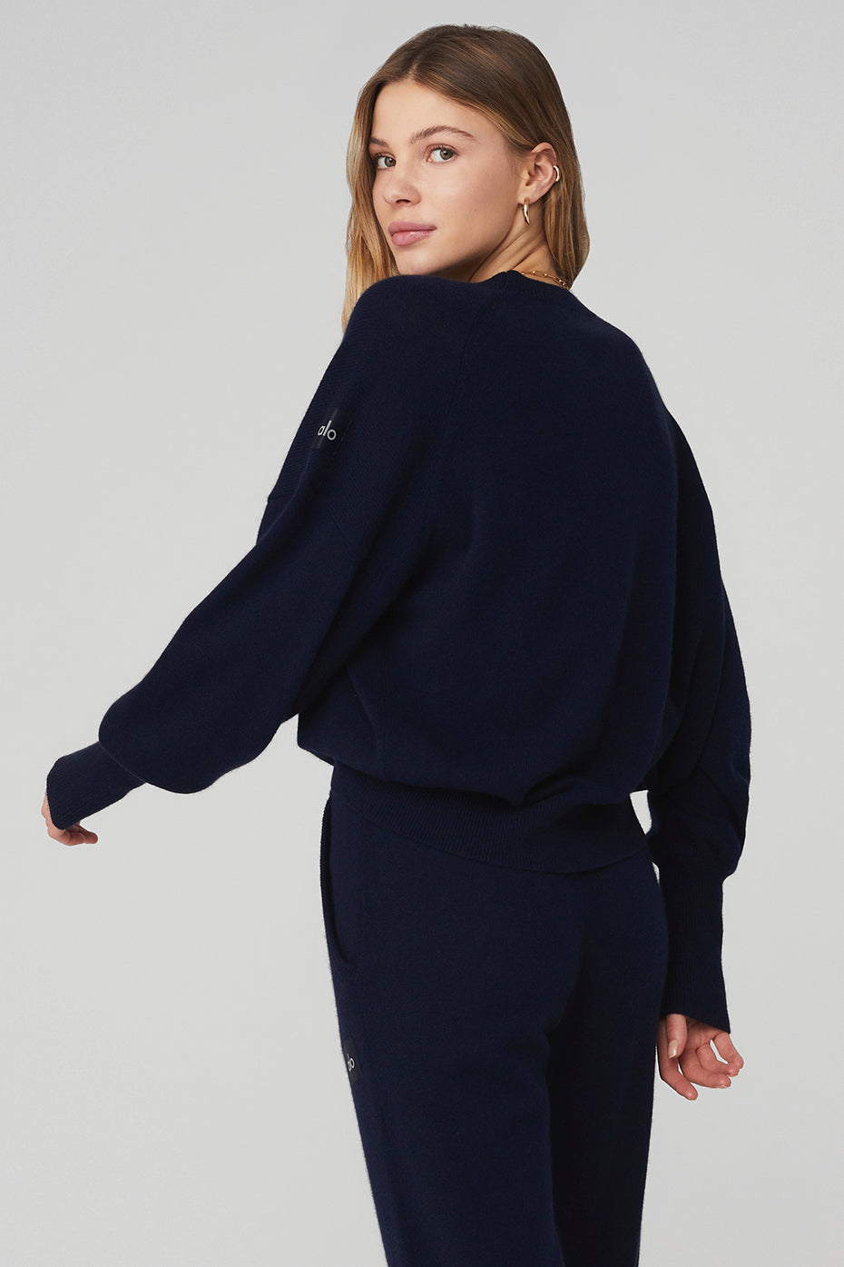 Navy Women's Alo Yoga Cashmere Jet Set Crew Sweatshirts | WCQ-307185