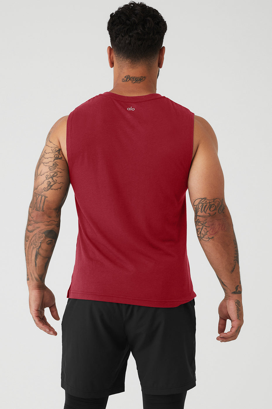 Red Men's Alo Yoga The Triumph Muscle Tanks | TSD-851729