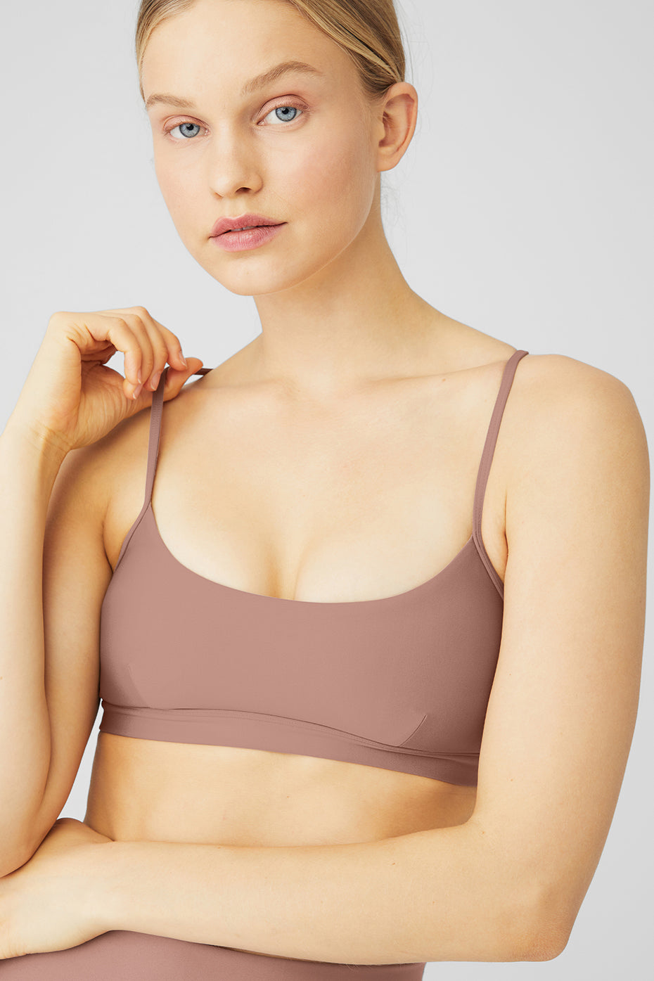 Rose Brown Women's Alo Yoga Airlift Intrigue Bras | VJX-216783