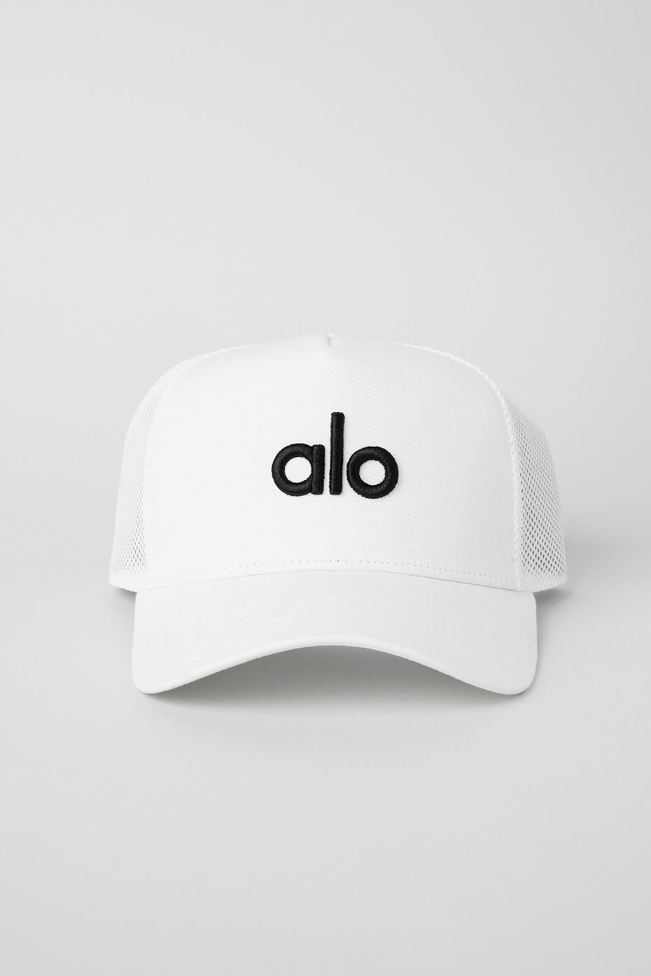 White / Black Unisex Alo Yoga District Trucker Hats | TVF-839572