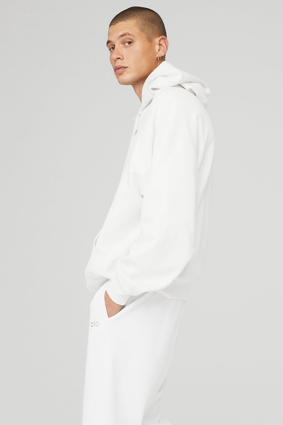 White Men's Alo Yoga Accolade Hoodie | LBO-386571