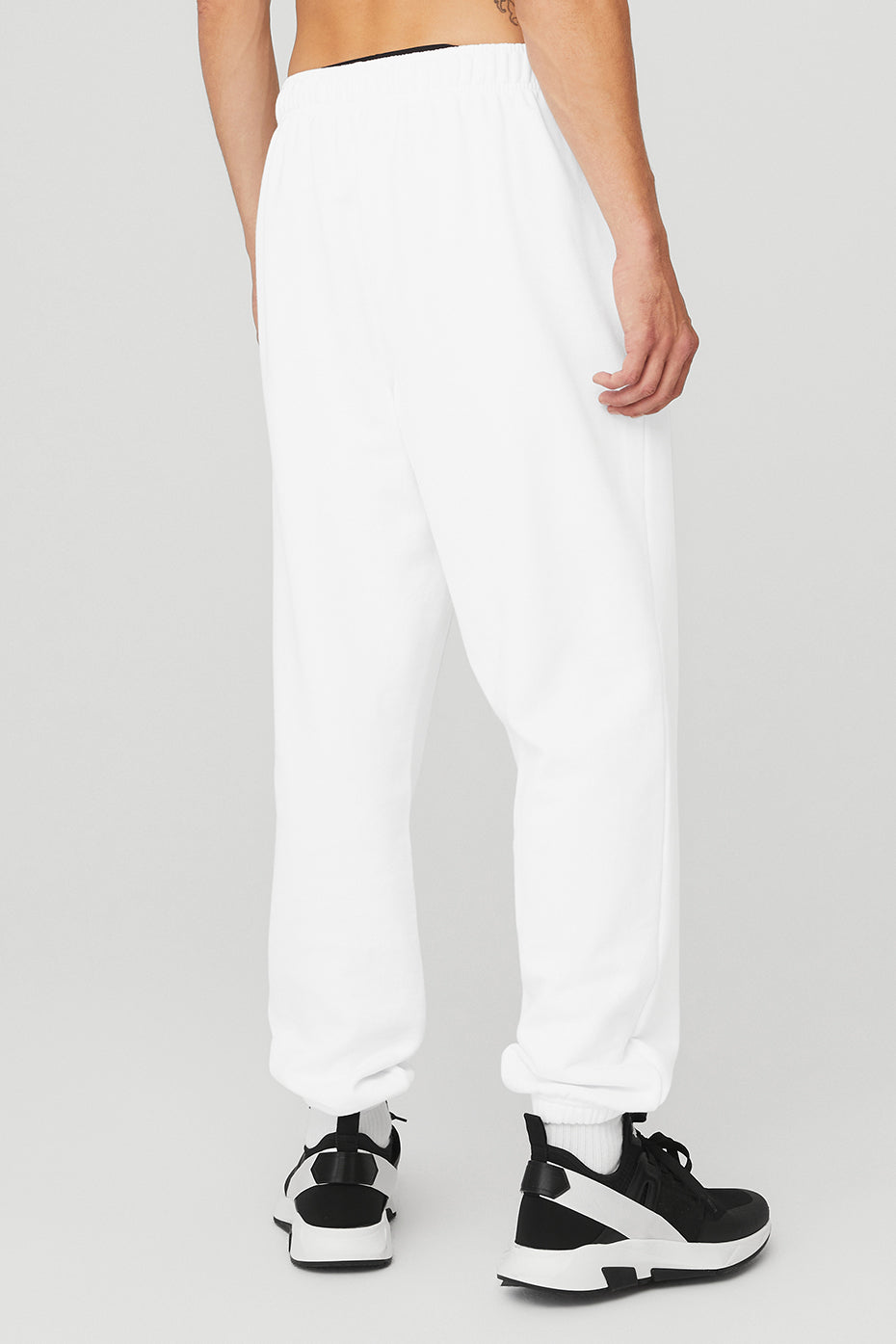 White Men's Alo Yoga Accolade Sweatpants | KSF-801532