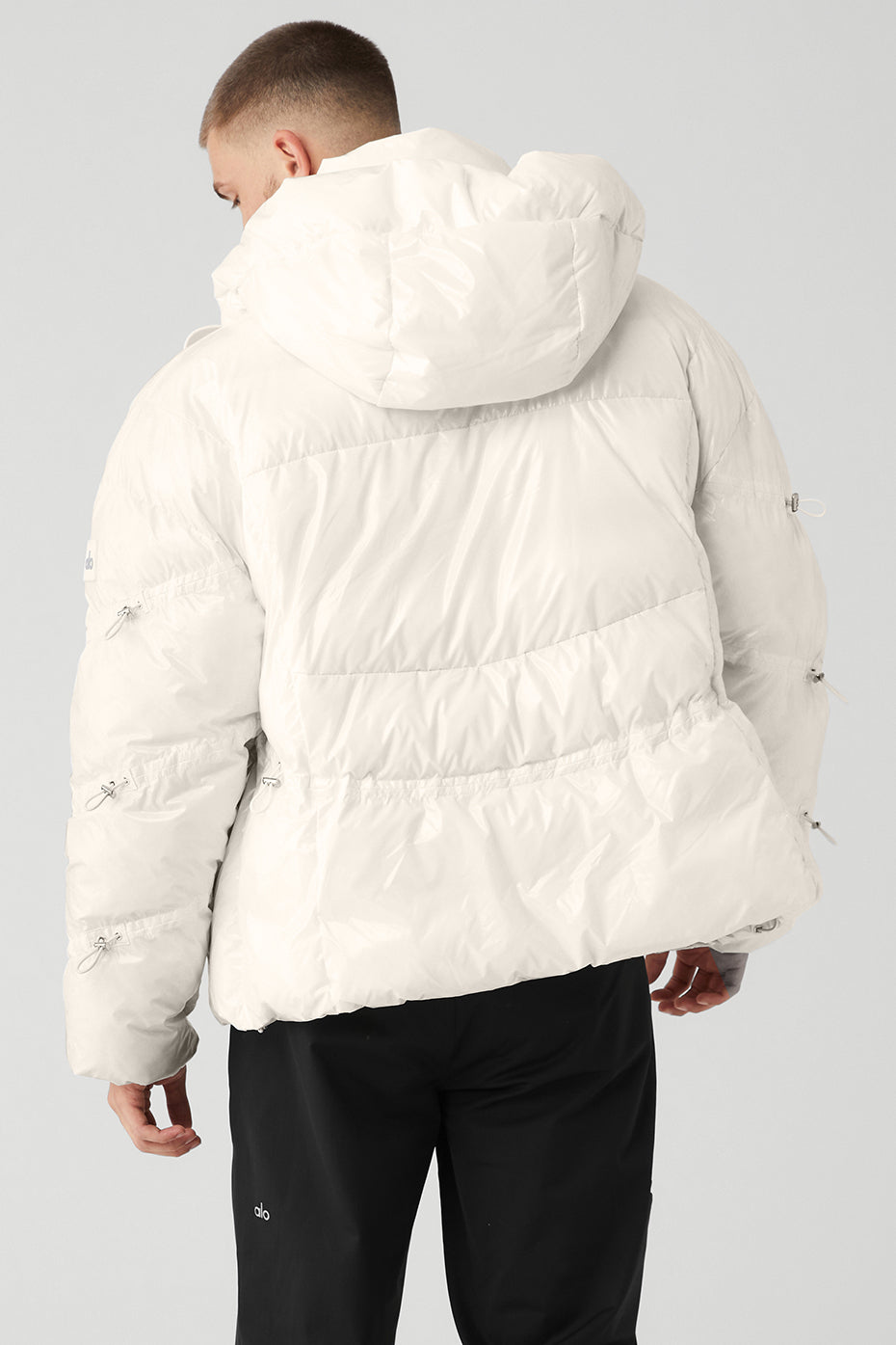 White Men's Alo Yoga Stunner Puffer Jackets | AYV-379104