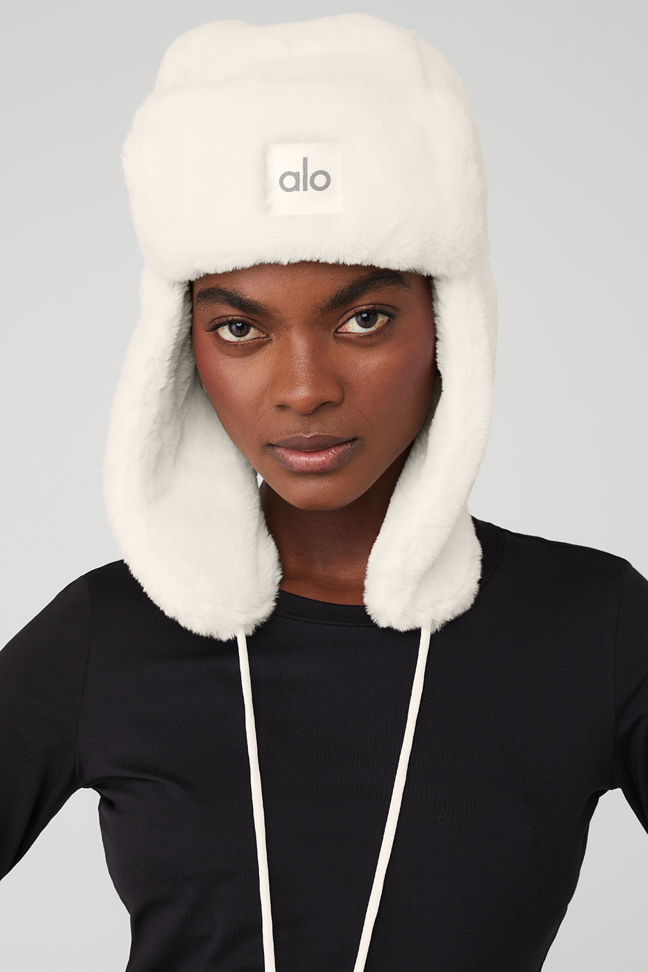 White Unisex Alo Yoga Faux Fur Polar Hats | JFK-745126