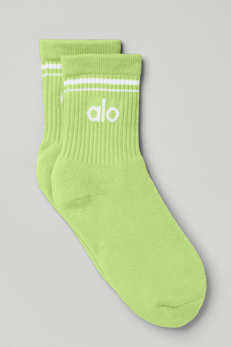 White Unisex Alo Yoga Half-Crew Throwback Socks | FKG-631540