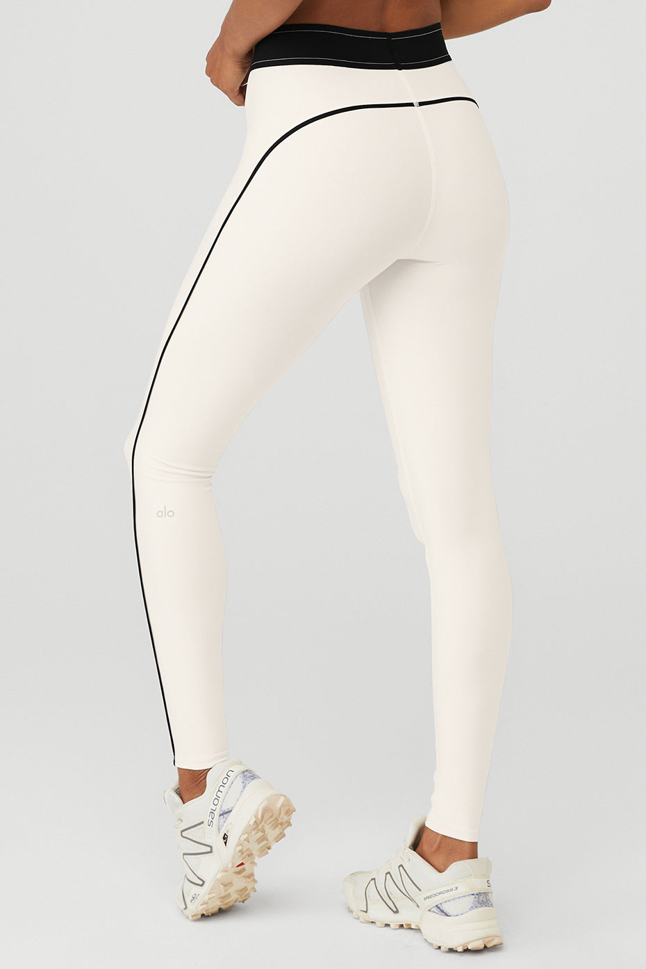 White Women's Alo Yoga Airlift High-Waist Suit Up Leggings | ADB-613720