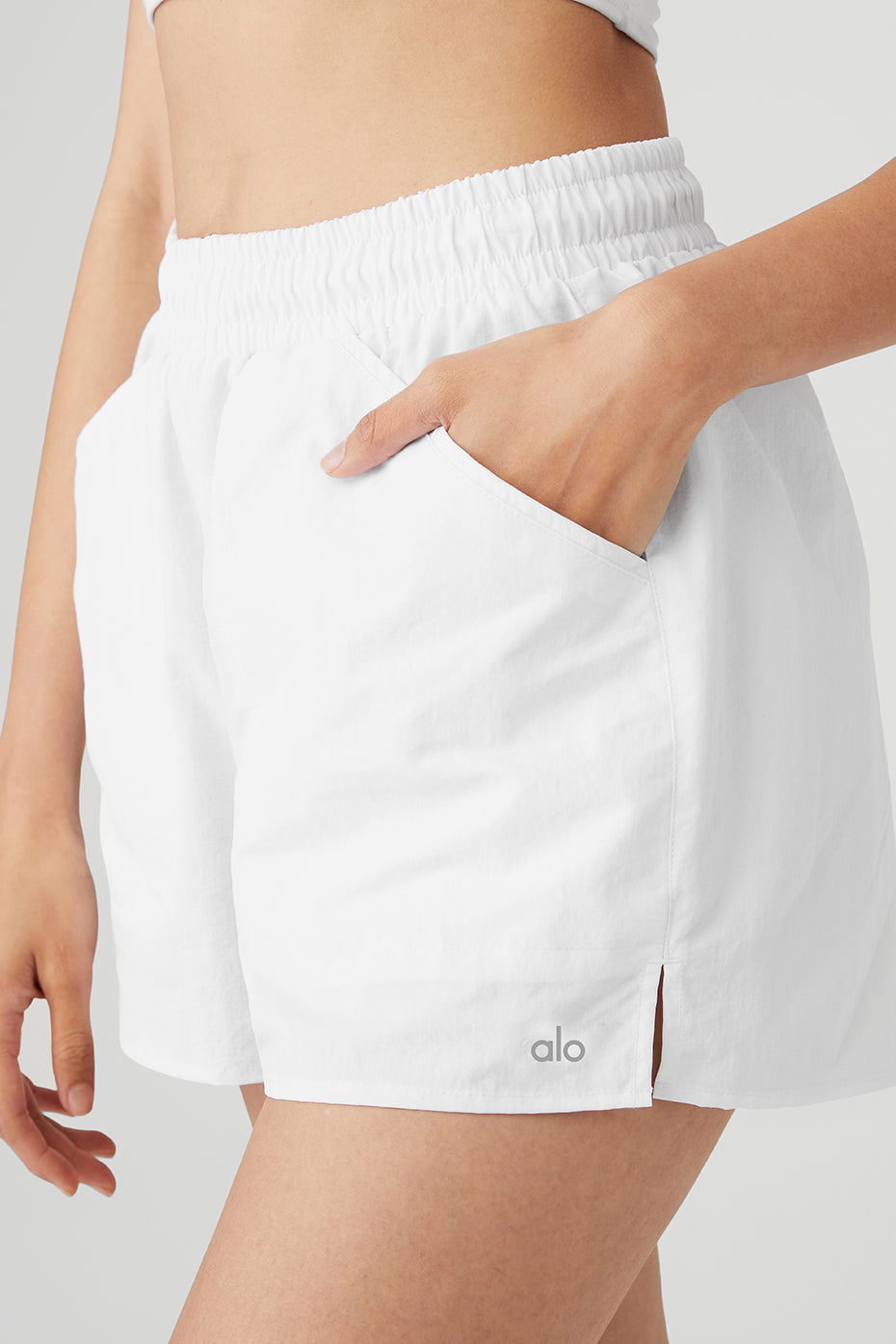 White Women's Alo Yoga Alumni Shorts | TRC-975416