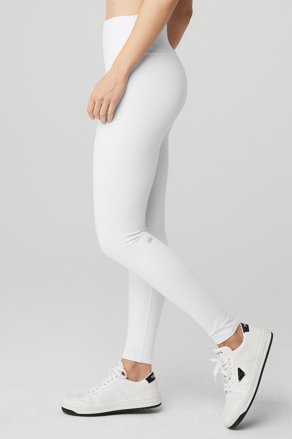 White Women's Alo Yoga High-Waist Airbrush Leggings | VON-049735