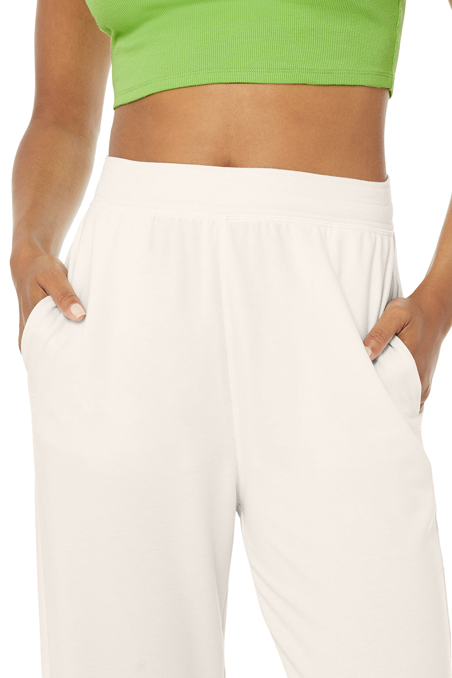 White Women's Alo Yoga High-Waist Dreamy Wide Leg Sweatpants | QKF-192456