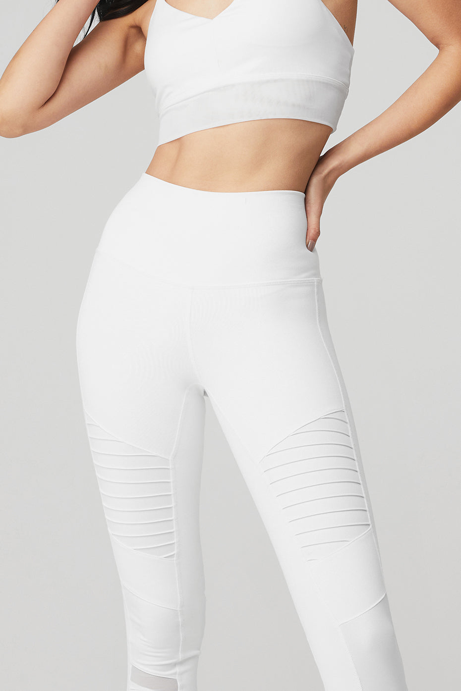 White Women's Alo Yoga High-Waist Moto Leggings | GCI-043725