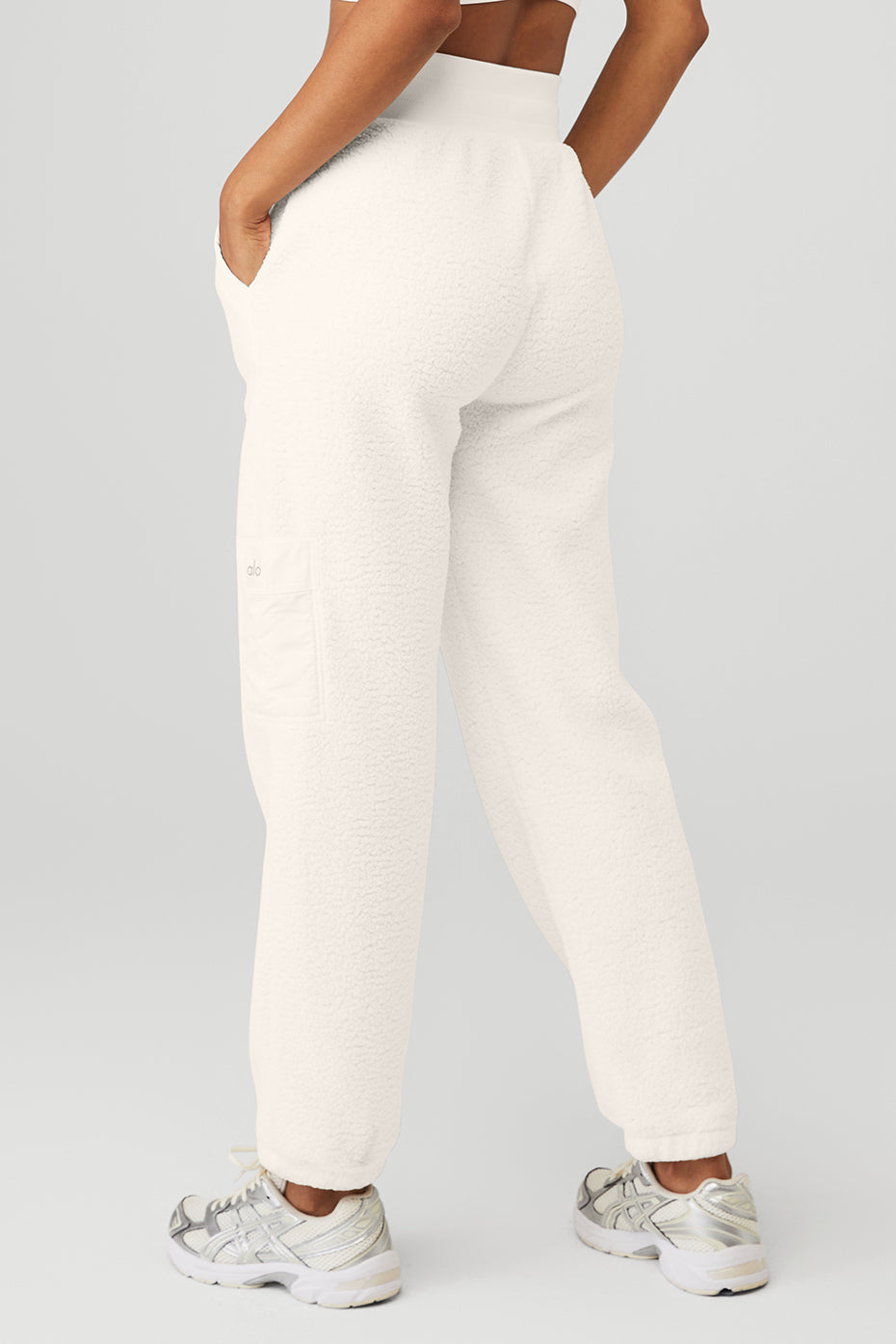 White Women's Alo Yoga Micro Sherpa High-Waist Solstice Sweatpants | YIE-634912