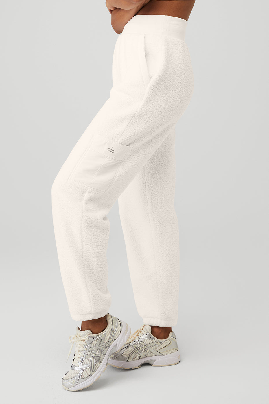 White Women's Alo Yoga Micro Sherpa High-Waist Solstice Sweatpants | YIE-634912