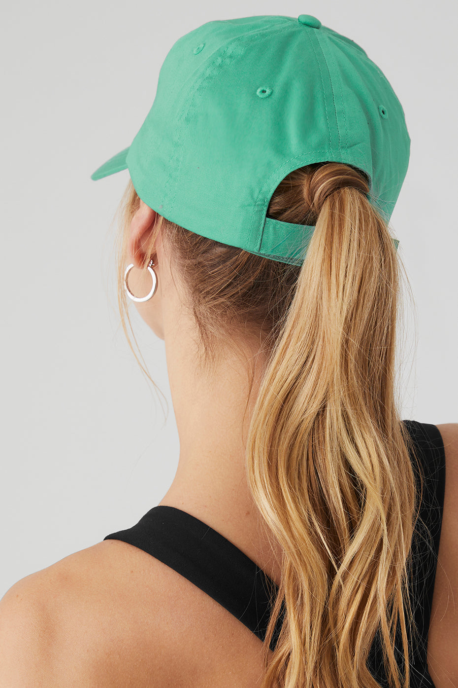 White Women's Alo Yoga Off-Duty Hats | PGK-075623