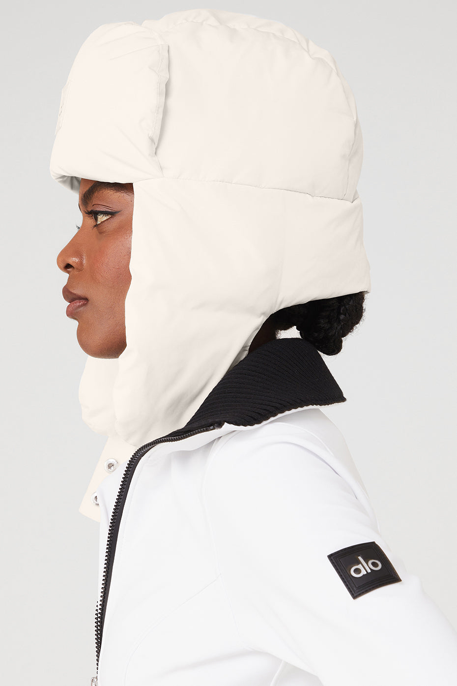 White Women's Alo Yoga Snow Daze Puffer Polar Hats | GNT-713286