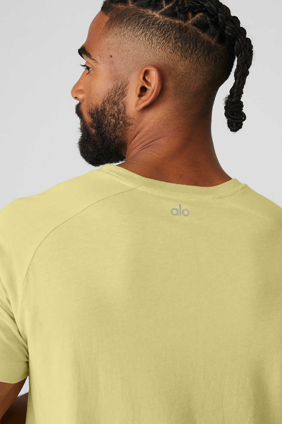 Yellow Men's Alo Yoga The Triumph Crew Neck Tee Short Sleeve | QFX-672903